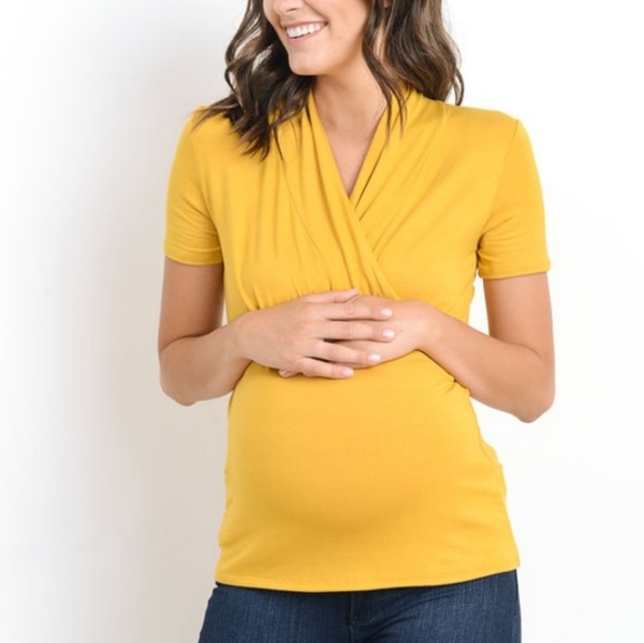 Maternity Top Mustard Short Sleeve NWT Blouse Pinkblush - Picture 1 of 2